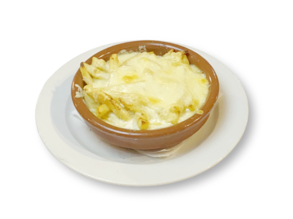 Porción de Patatas con salsa ranchera y queso gratinado